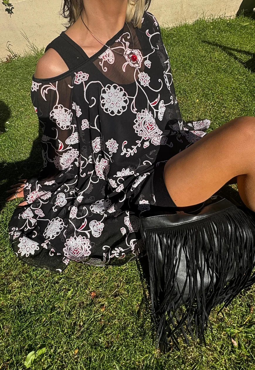 black flower mesh poncho - Image 3