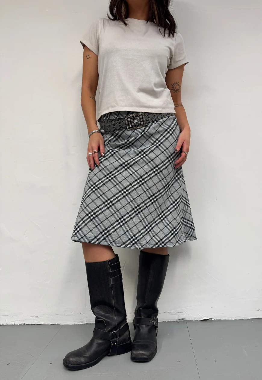 grey check midi skirt - Image 4