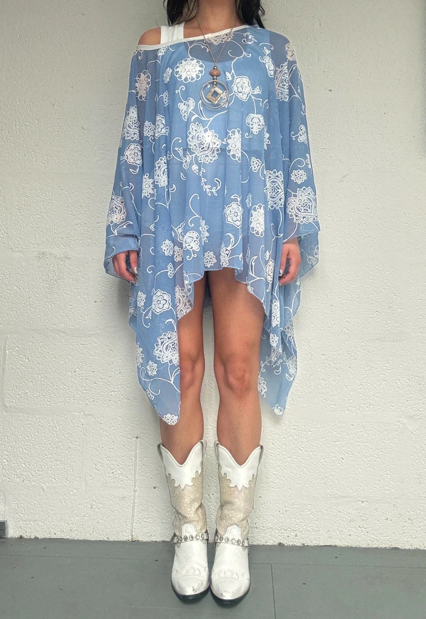 blue flower mesh poncho - Image 6