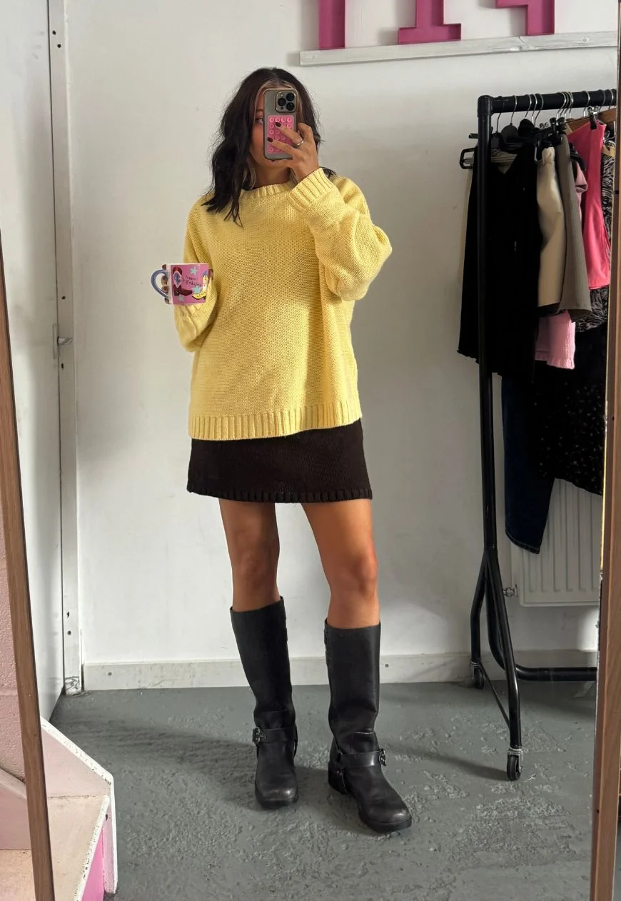 chocolate hissy knit mini skirt - Image 10