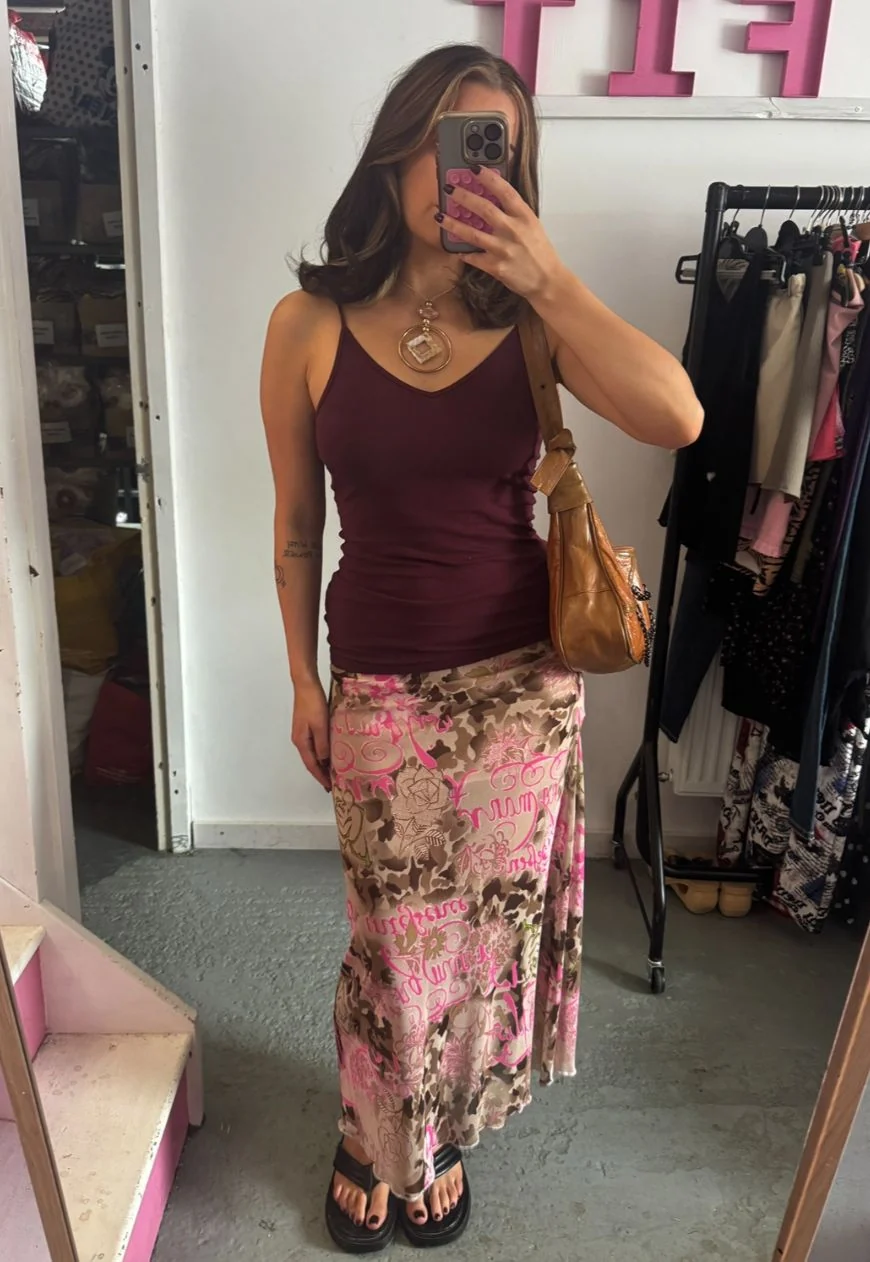 pink writing full lined mesh skirt - Image 4
